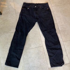 Black Levi’s 501